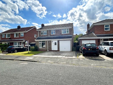 View Full Details for Broadmanor, North Duffield, Selby