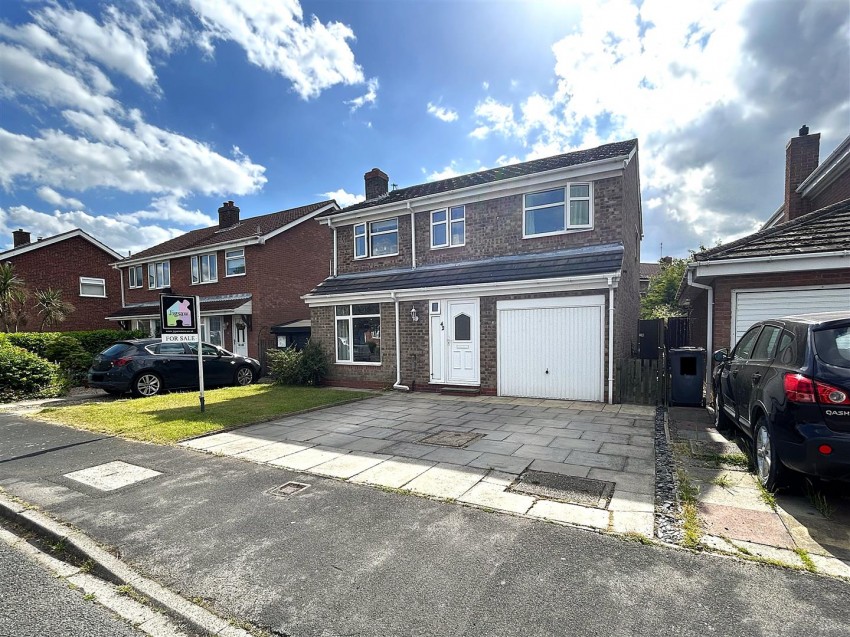 Images for Broadmanor, North Duffield, Selby