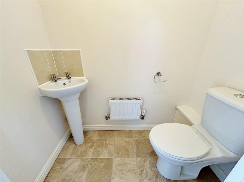 Images for Spruce Way, Selby