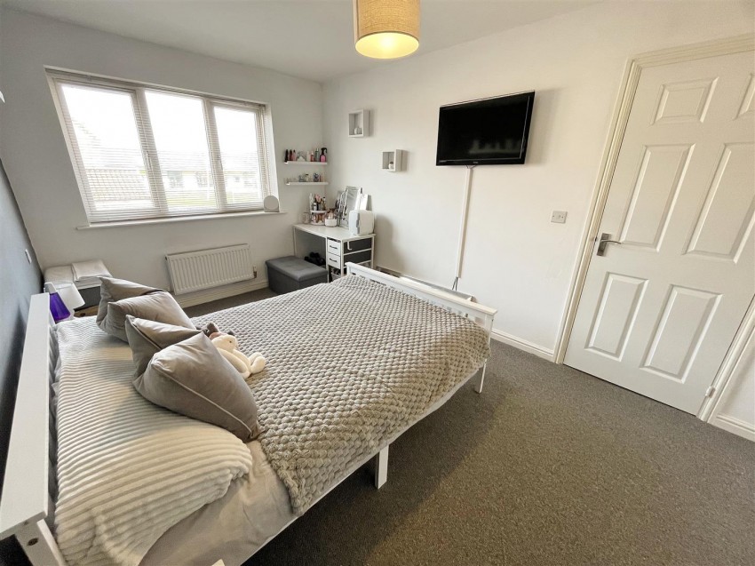 Images for Spruce Way, Selby