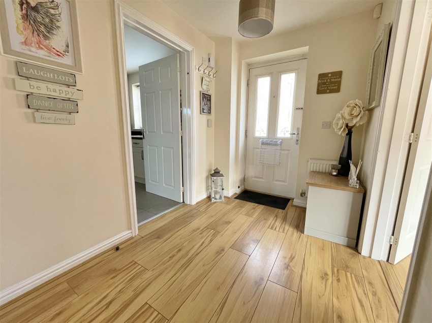 Images for Spruce Way, Selby
