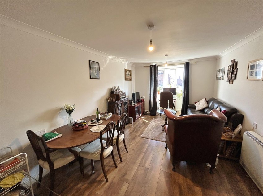 Images for Andrew House, Selby