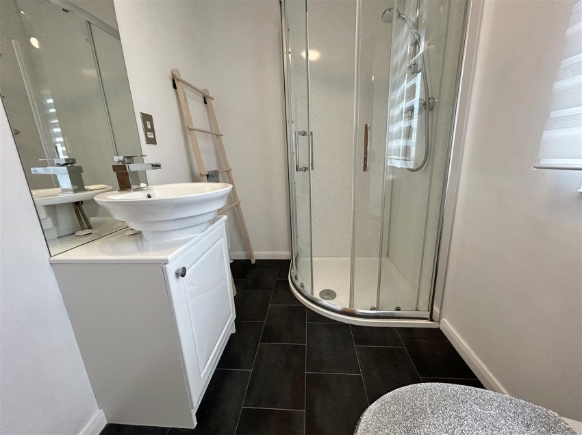 Images for Cliffe Country Lodges, Cliffe Common, Selby