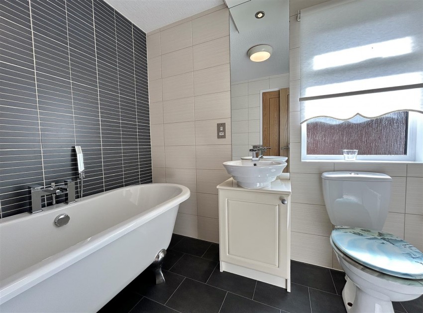 Images for Cliffe Country Lodges, Cliffe Common, Selby