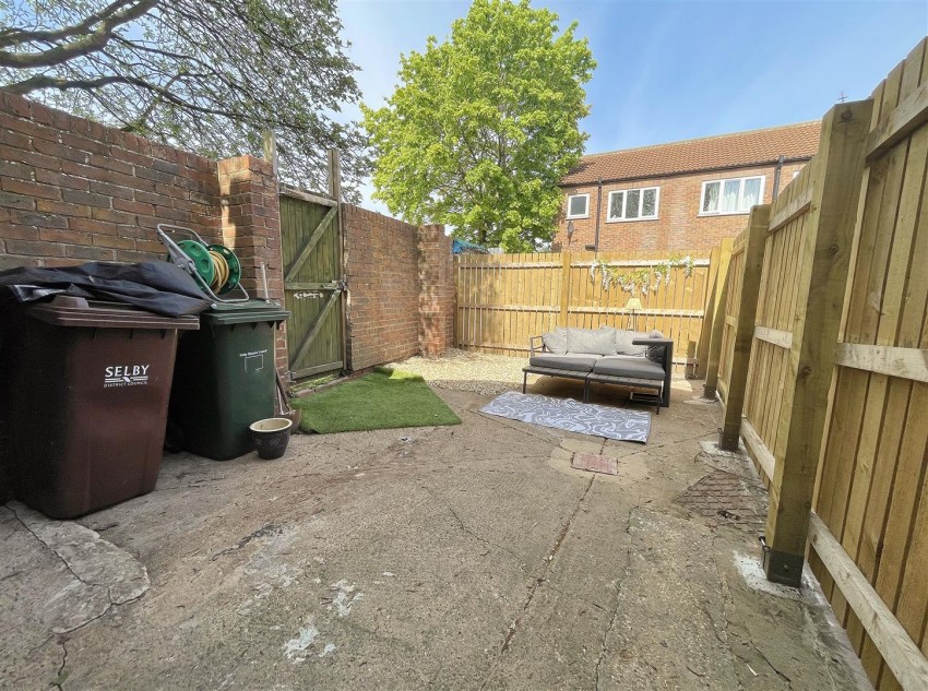 Images for Millgate, Selby