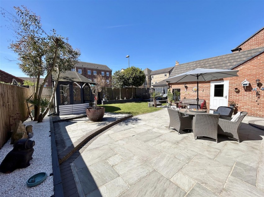 Images for Holme View, Selby