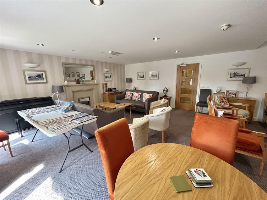 Images for Barnes Wallis Court, Charles Briggs Avenue, Howden