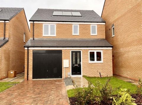 View Full Details for Bracken Way, Staynor Hall, Selby