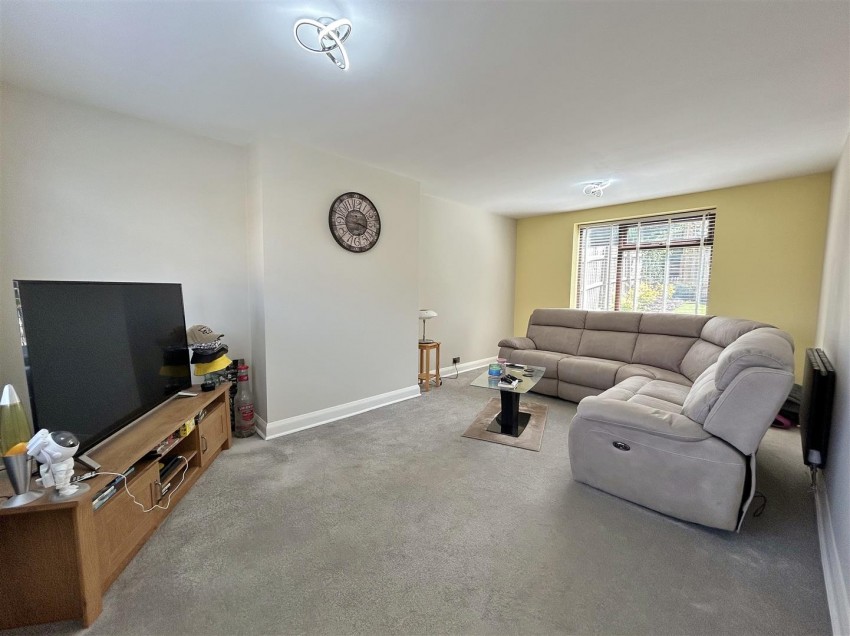 Images for Kingsway, Garforth, Leeds