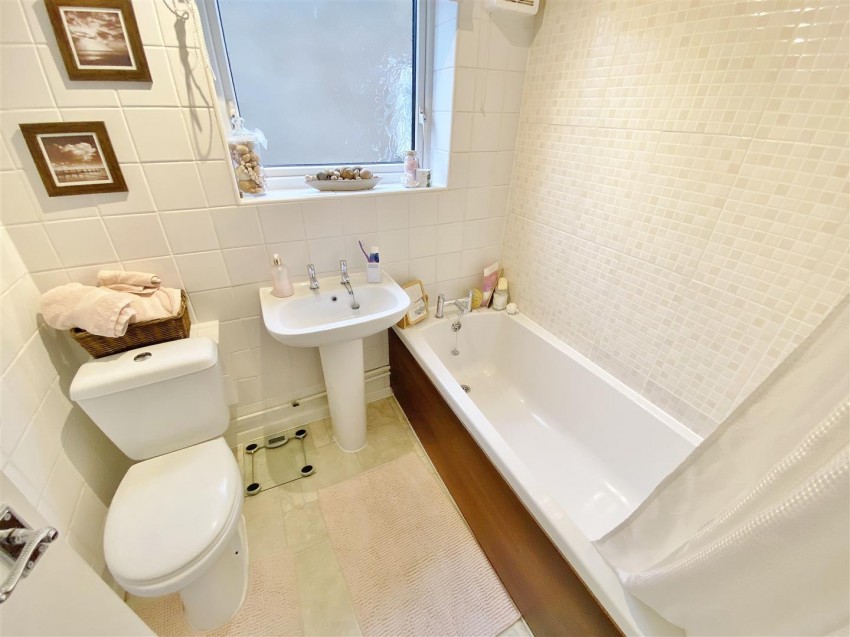 Images for Beechfield Close, Thorpe Willoughby, Selby