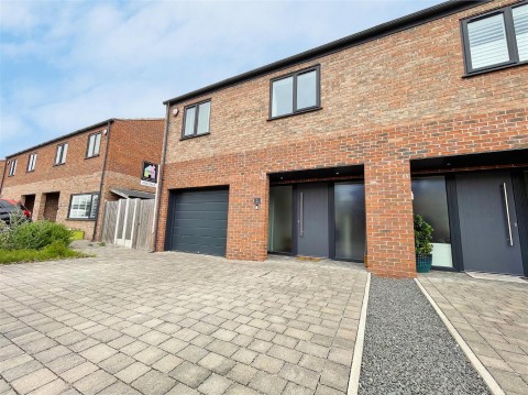 View Full Details for Evergreen Way, Brayton
