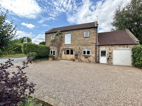 View Full Details for High Street, Barmby-On-The-Marsh