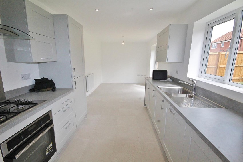 Images for Camila Close, Carlton