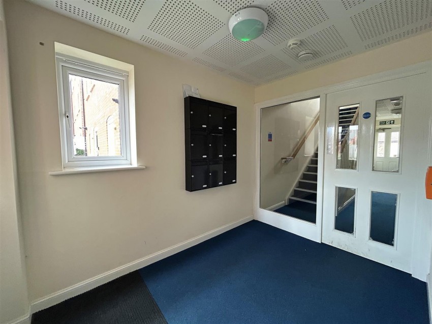 Images for Holme Place, Selby