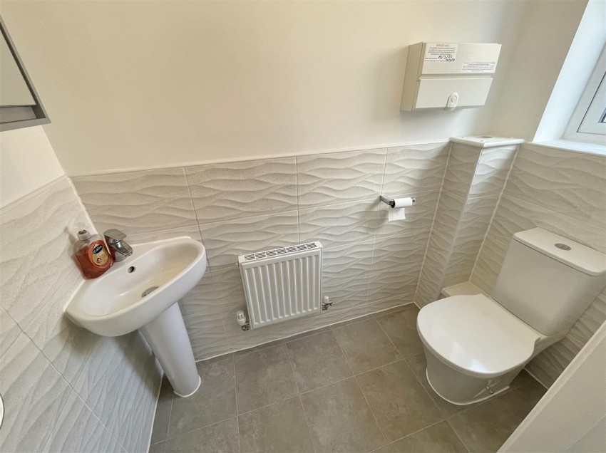 Images for Camilla Close, Carlton