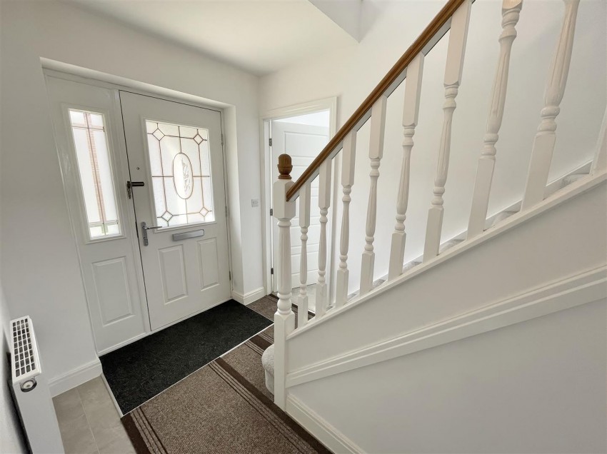 Images for Camilla Close, Carlton