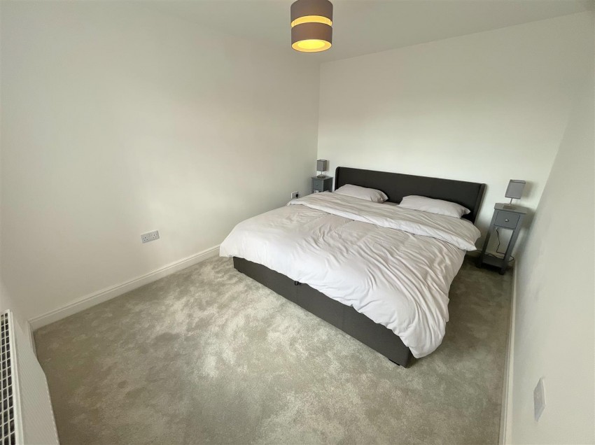 Images for Camilla Close, Carlton