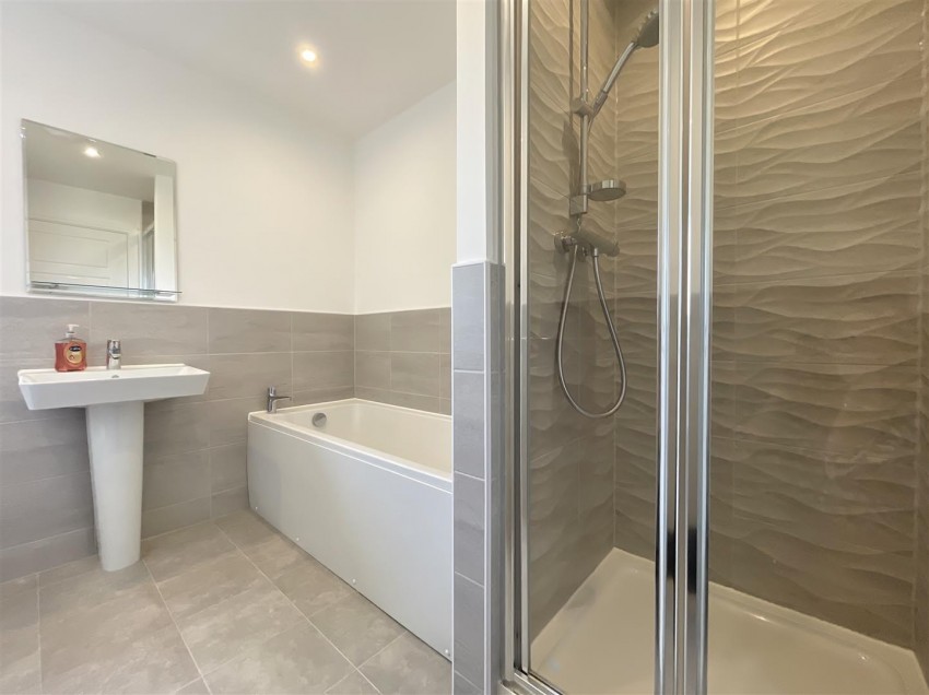 Images for Camilla Close, Carlton
