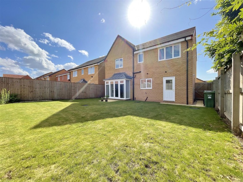 Images for Camilla Close, Carlton