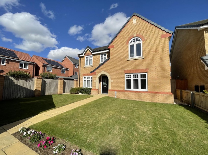 Images for Camilla Close, Carlton