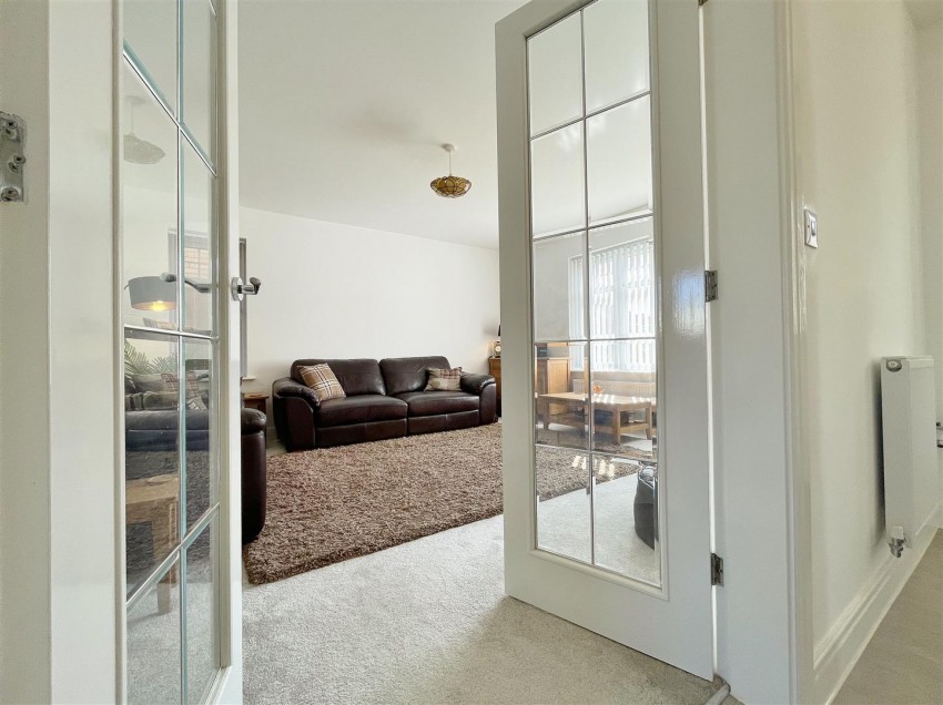 Images for Camilla Close, Carlton