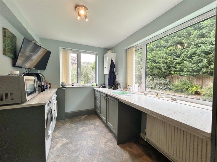 Images for High Street, Barmby-On-The-Marsh