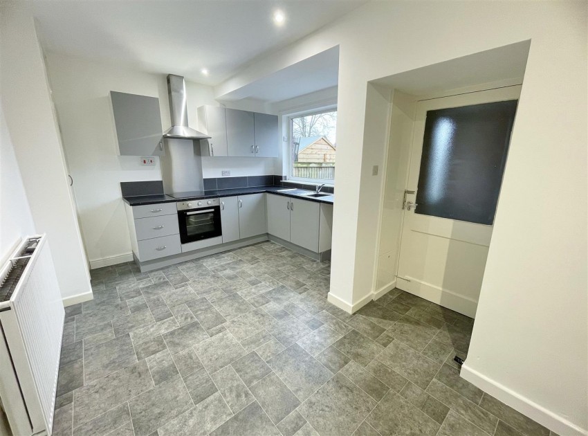 Images for Dorts Crescent, Church Fenton