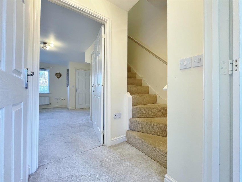 Images for Cedar Way, Selby