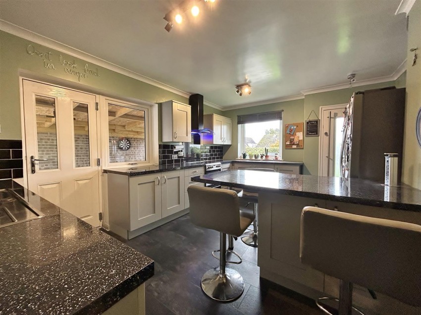 Images for The Chase, Snaith