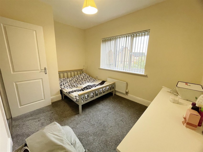 Images for Jesse Close, Staynor Hall