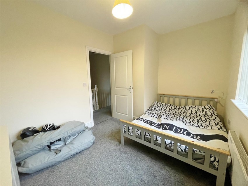 Images for Jesse Close, Staynor Hall