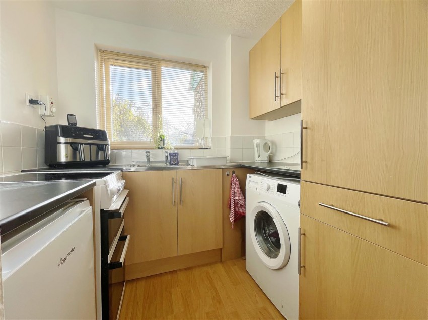 Images for Sycamore Road, Barlby, Selby