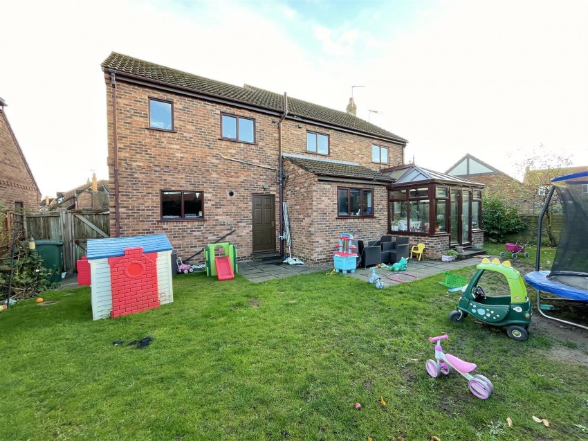 Images for Danes Court, Riccall, York