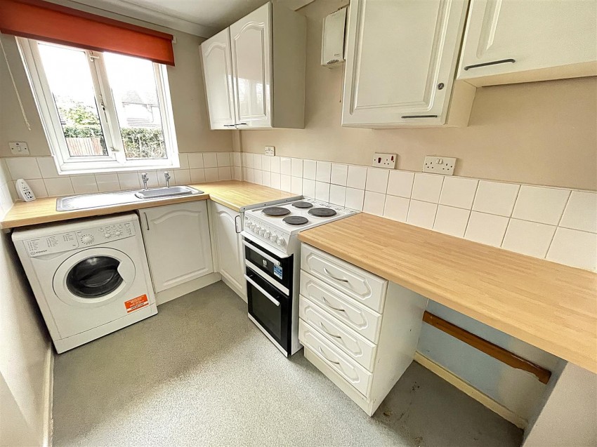 Images for Pinewood Drive, Camblesforth, Selby