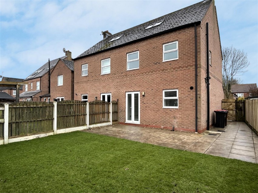 Images for The Laurels, Barlby