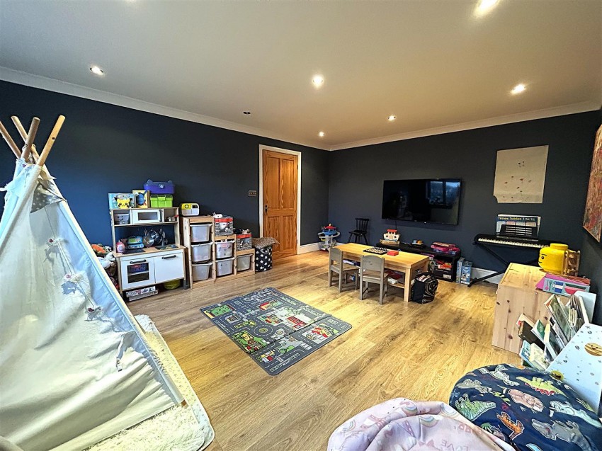 Images for Breighton Road, Bubwith, Selby