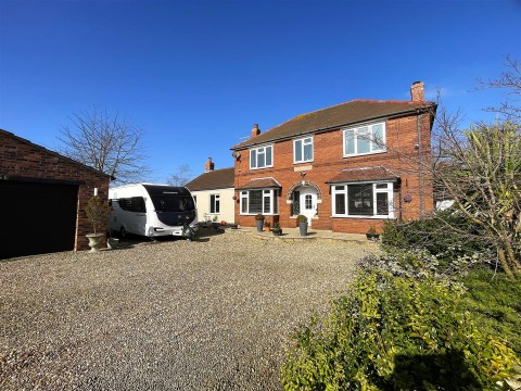 View Full Details for Long Lane, Great Heck, Goole