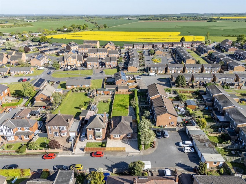 Images for Chequerfield Avenue, Pontefract