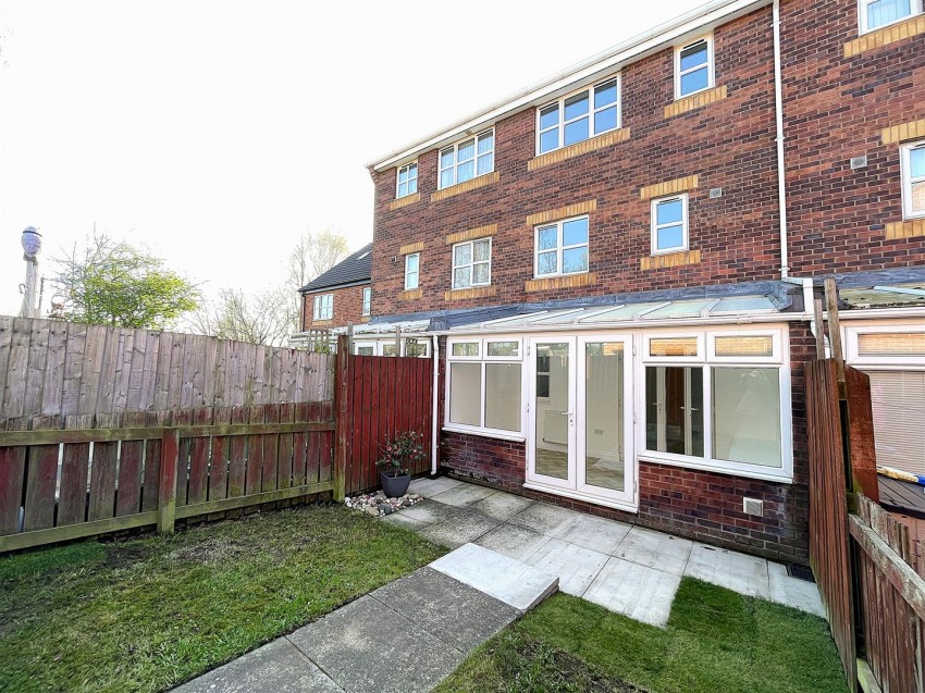 Images for St. Johns Court, Goole