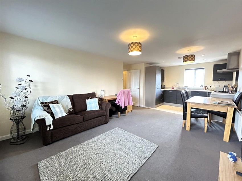 Images for Holme Place, Selby