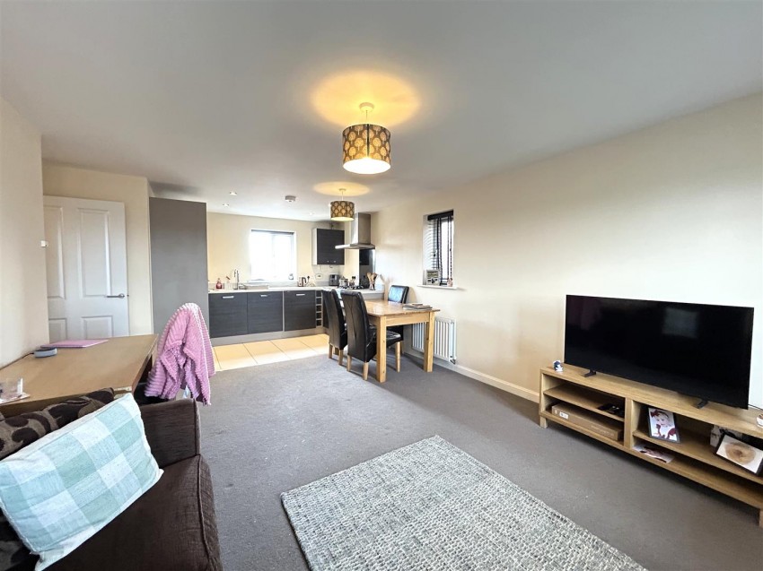 Images for Holme Place, Selby