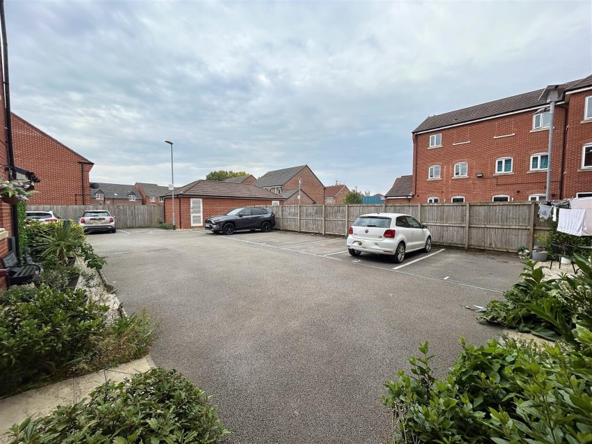 Images for Holme Place, Selby