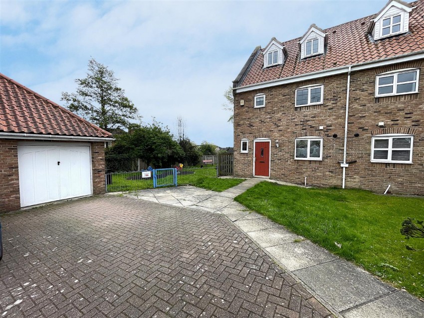 Images for Henrys Mews, Sherburn In Elmet