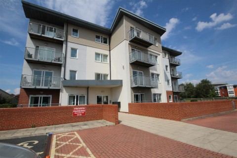 View Full Details for Abbey Wharf, Canal Road, Selby
