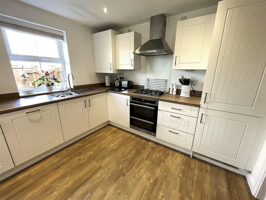 Images for Foxglove Way, Beverley