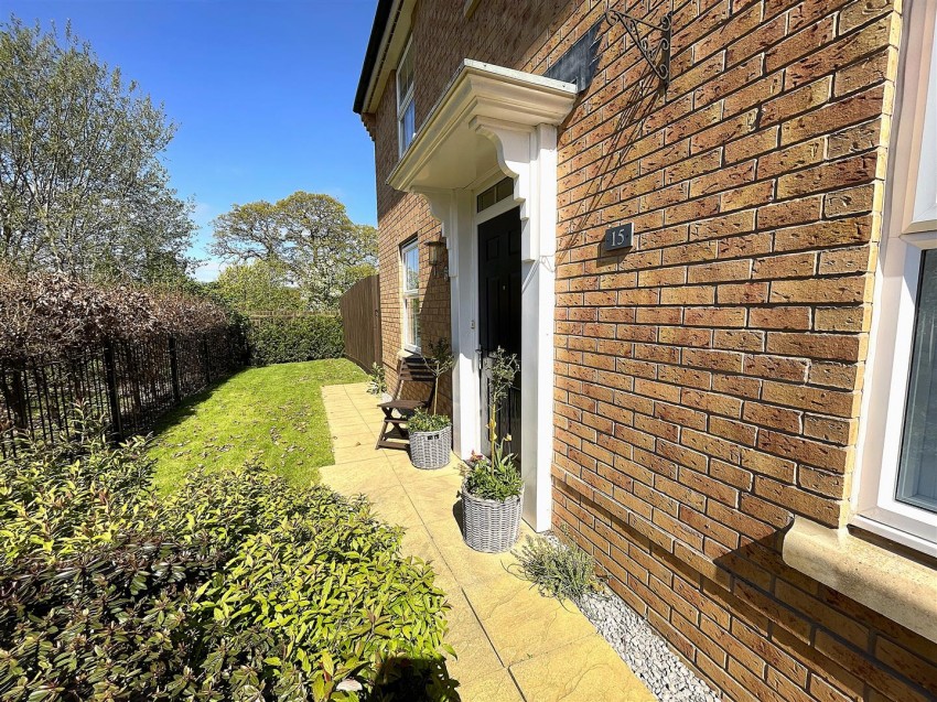 Images for Foxglove Way, Beverley