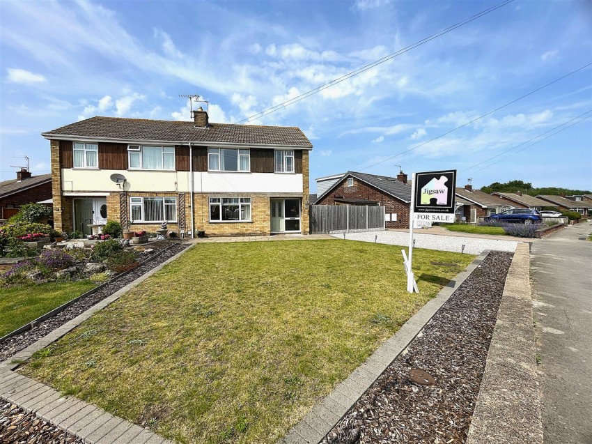 Images for Courtneys, Selby