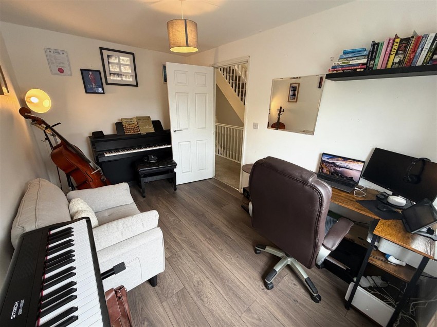 Images for Sandwath Drive, Church Fenton