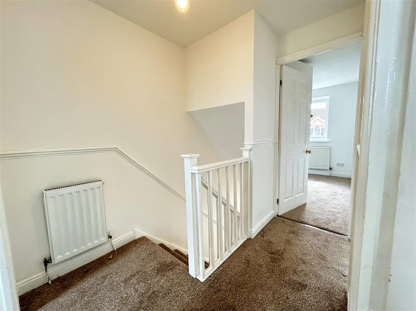 Images for Kirkby Avenue