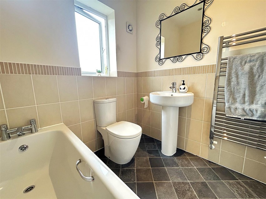 Images for Jesse Close, Selby